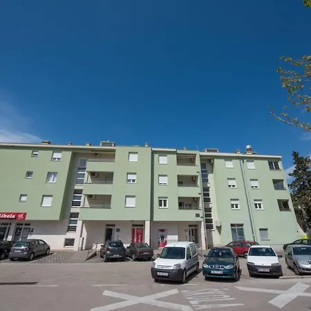 Lidija Apartment Makarska Exterior photo